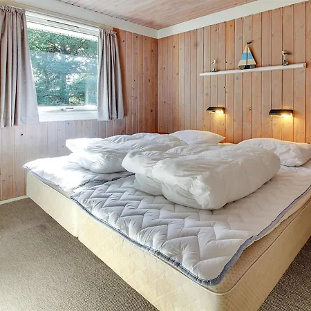 Yardila - 1-5km From The Sea By Interhome