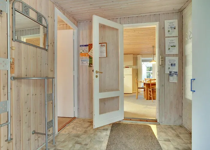 Holiday home Yardila - 1-5km From The Sea By Interhome