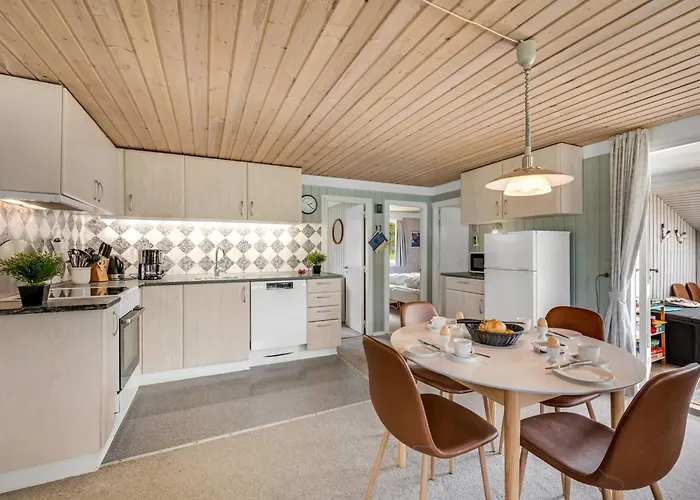 Yardila - 1-5km From The Sea By Interhome