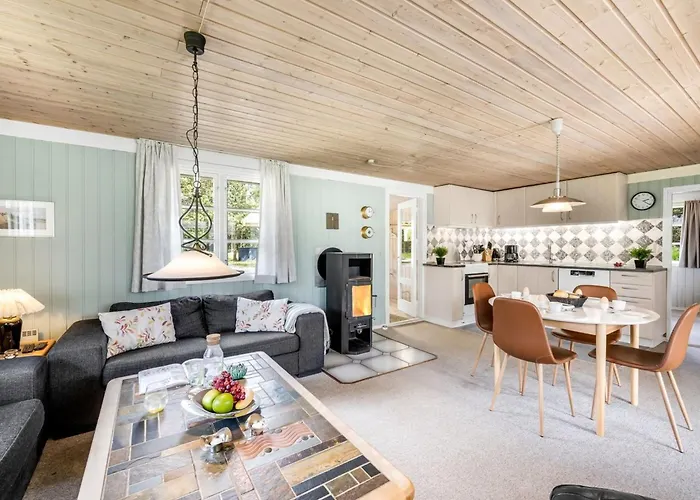 Yardila - 1-5km From The Sea By Interhome *